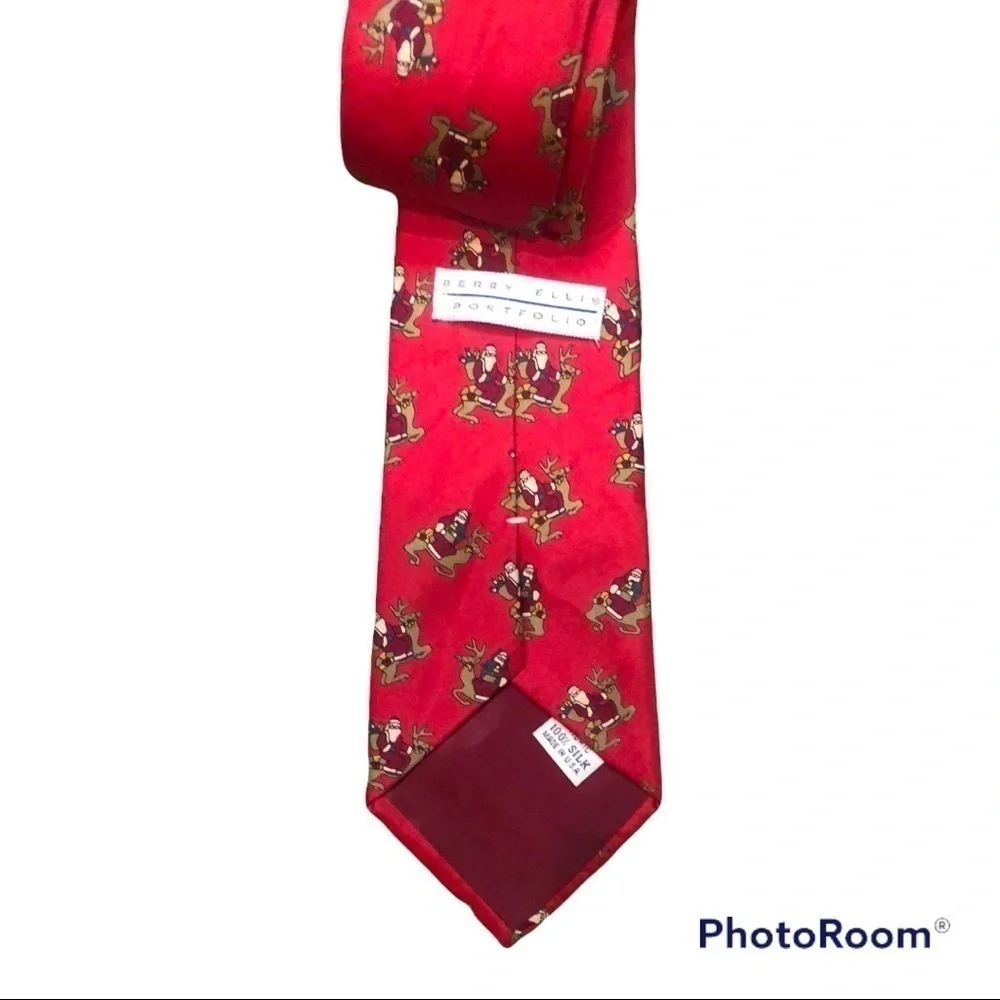 Perry Ellis Portfolio 100% Silk Festive Christmas Holiday Tie . Made In the USA